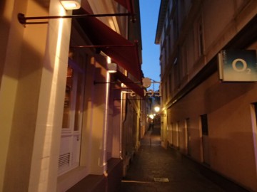 OLYMPUS DIGITAL CAMERA